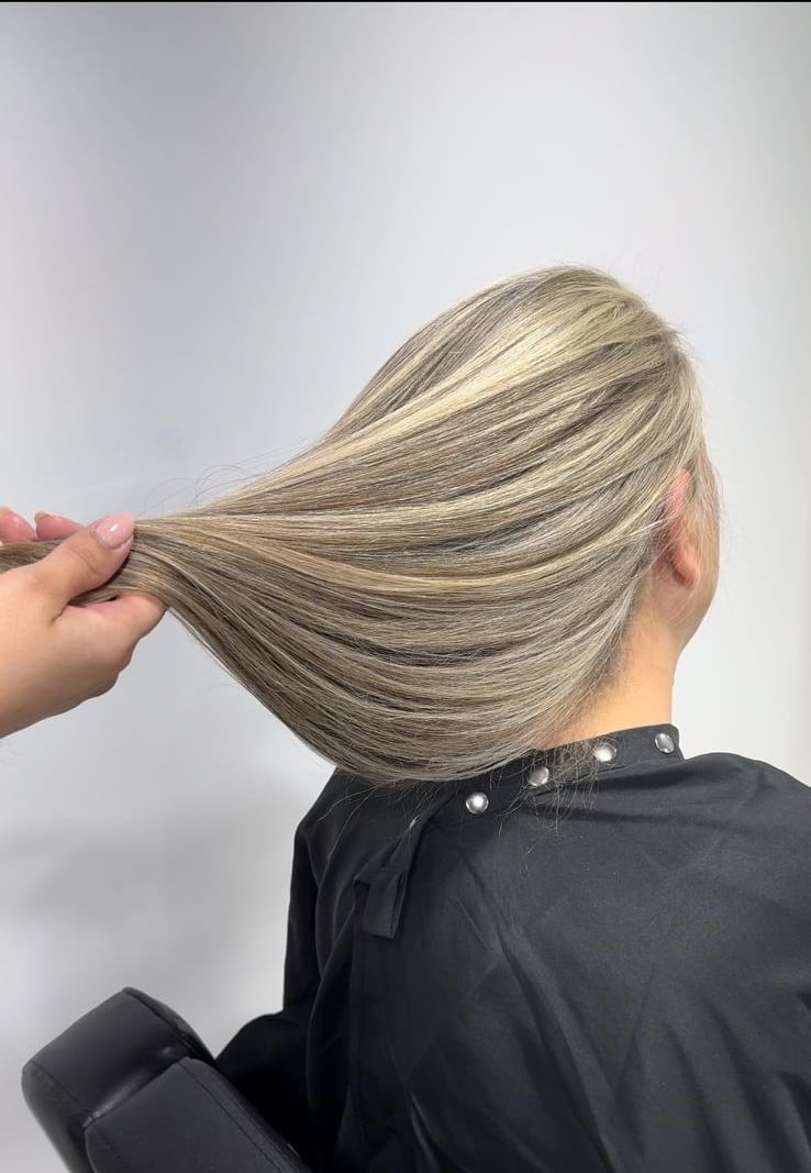 beauty salon and med spa in Miami Lakes FL skin care hair extensions